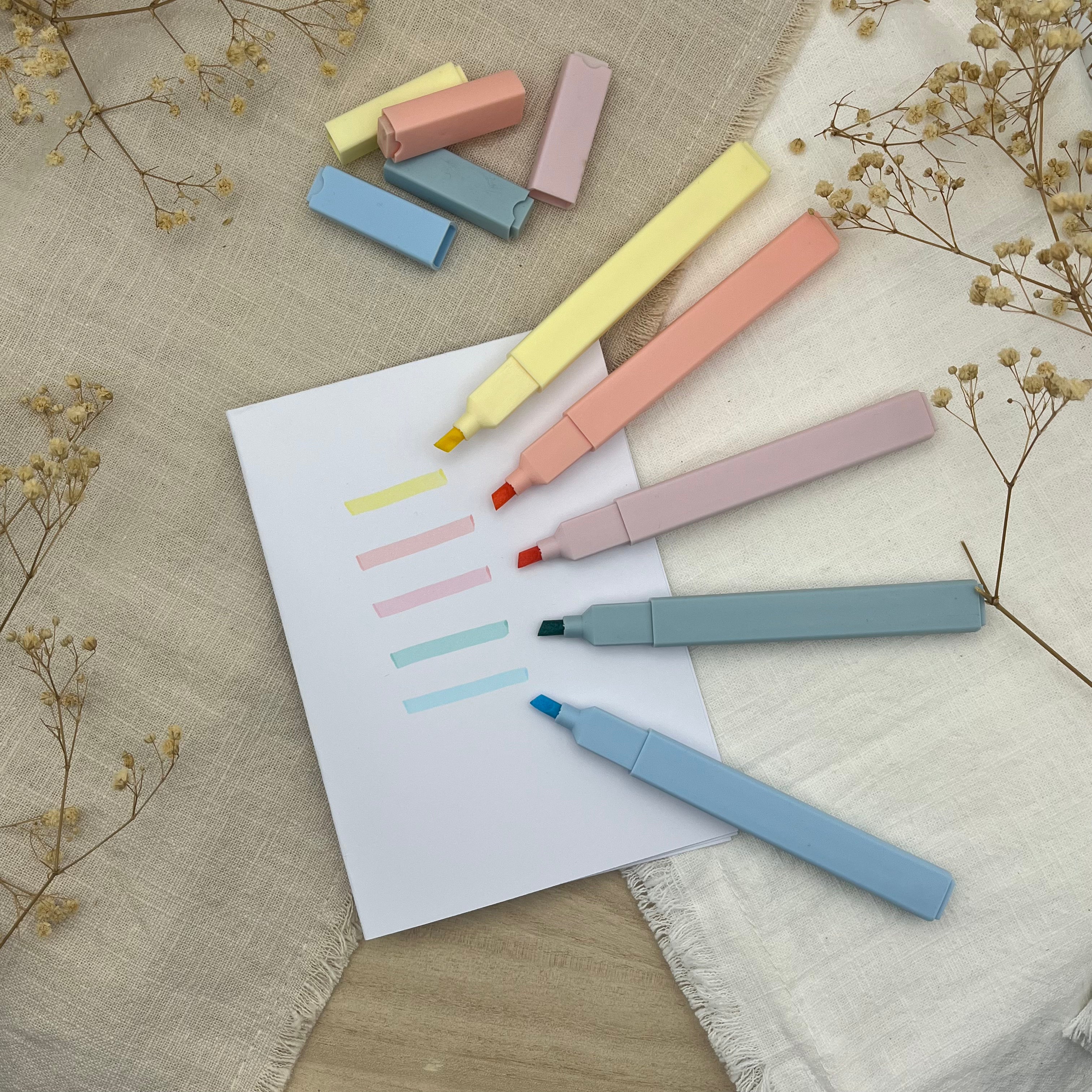 Pastelltextmarker in verschiedenen Farben